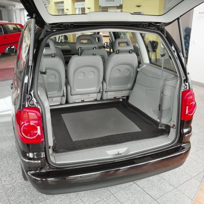 Premium Rubberised Audi A6 Avant (C6) Allroad Quattro 5 Door Combi Boot Liner